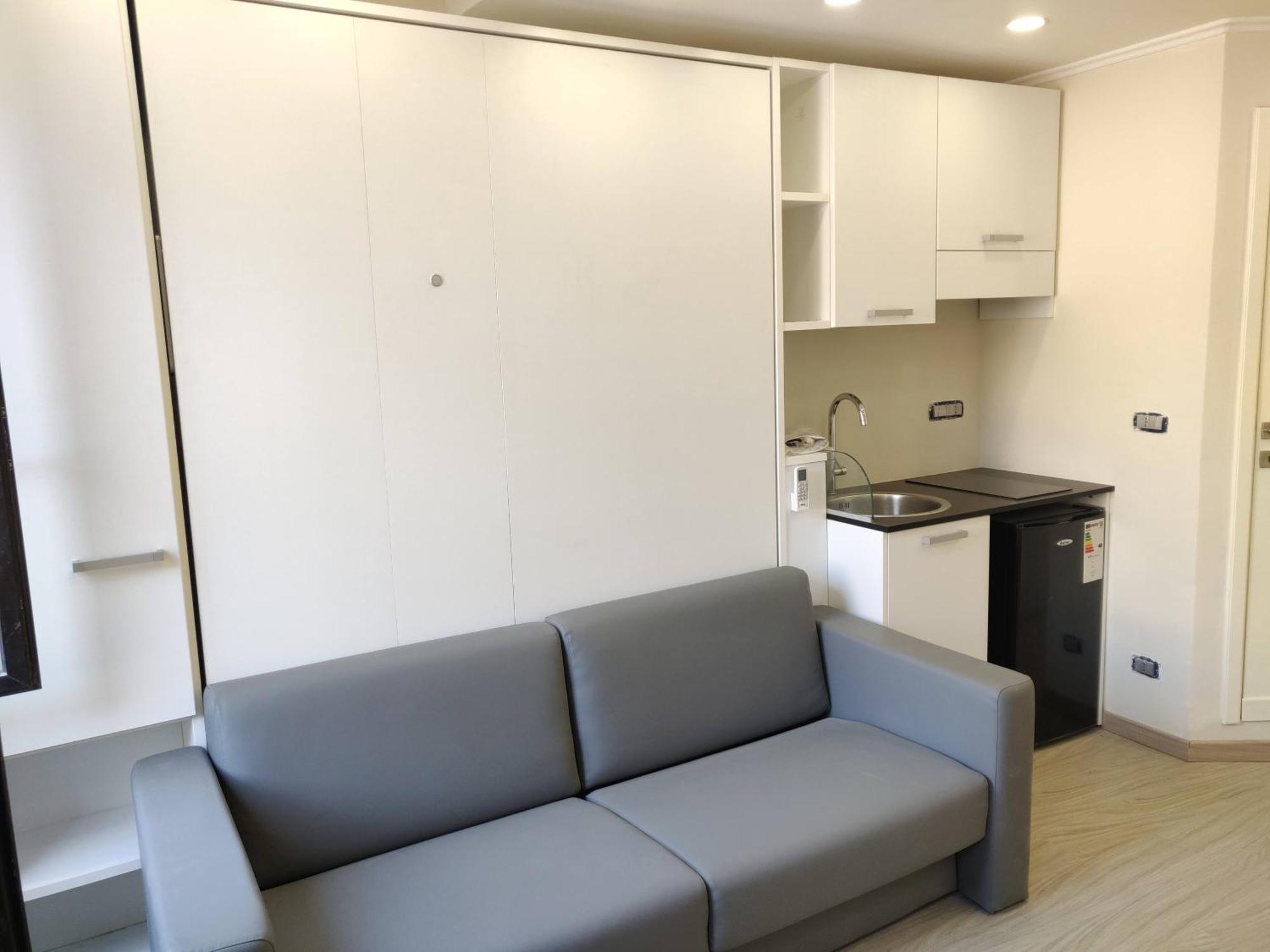 Apartamento Finestra Speciale Su Palazzo Rosso. Monolocale